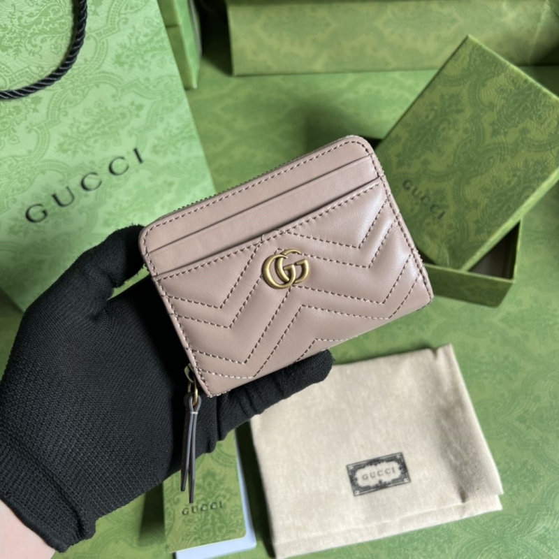 G*u*i wallets & purse